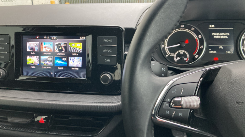 Skoda Fabia 1.0 MPI 80 SE Comfort 5dr Petrol Hatchback